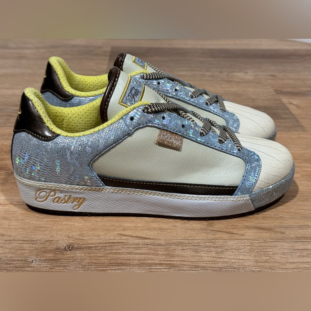 NEW Pastry Y2K Fab Cookie Shell Toe Low Rise Sneaker Size 7.5